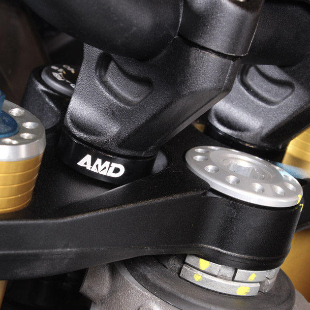 AMD Handlebar Risers +10mm Aprillia Tuono V4R 1000 / V4 1100 RR / Factory Black